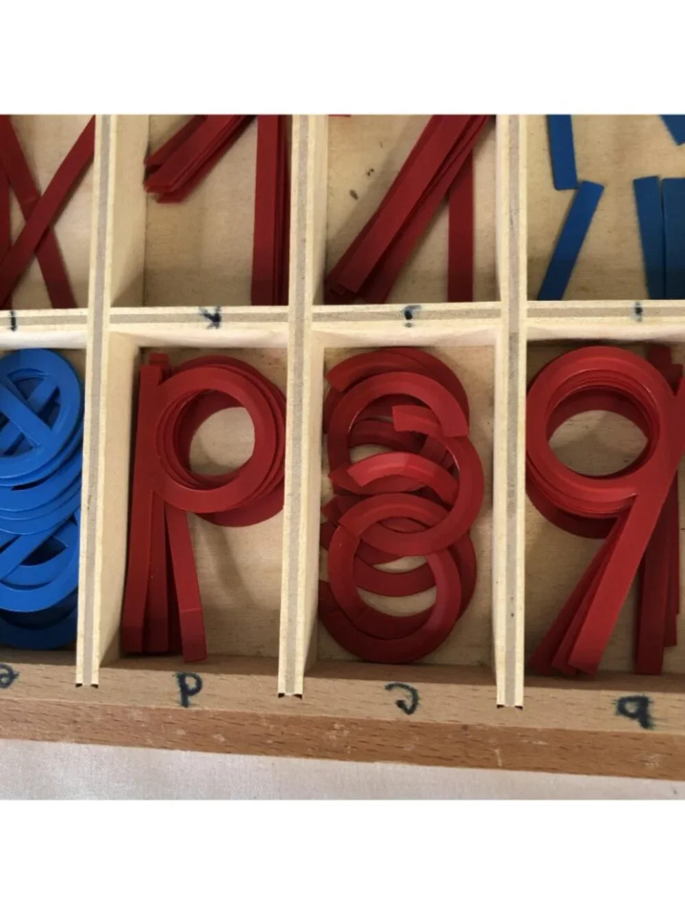 Montessori Movable Alphabet Letters Wooden Storage Box Red Blue Learning Toy